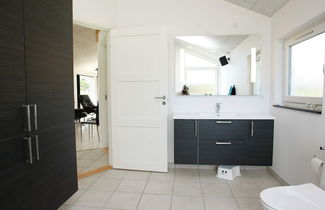 Foto 3 - 6 Person Holiday Home in Hals