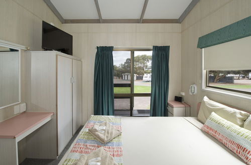 Photo 13 - BIG4 Breeze Holiday Park – Port Hughes