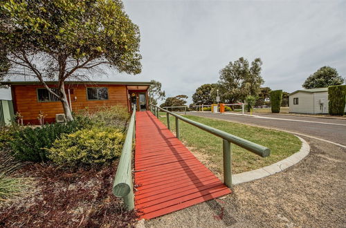 Photo 2 - BIG4 Breeze Holiday Park – Port Hughes