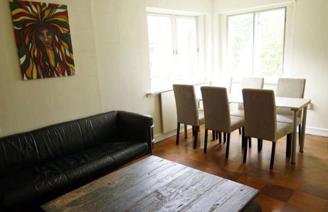 Stay.plus Budget Paradis - Foto 2