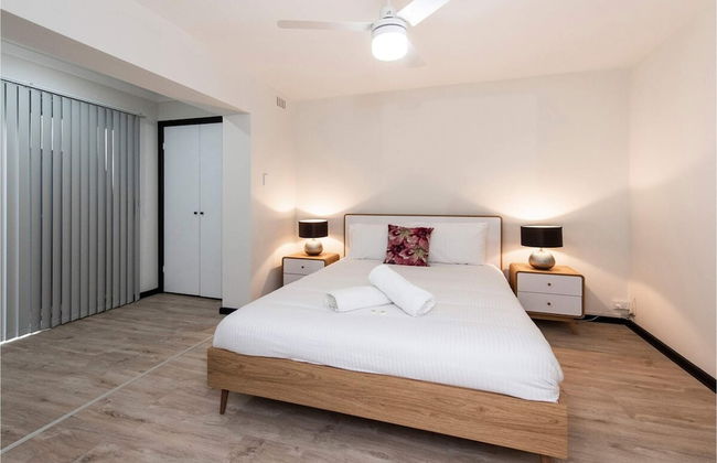 Convenient 1BR Apartment Close to Foreshore & Cbd - Foto 2