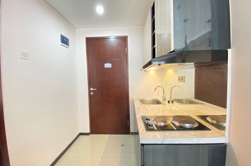 Foto 17 - Luxurious & Cozy 2BR Gateway Pasteur Apartment near Exit Toll