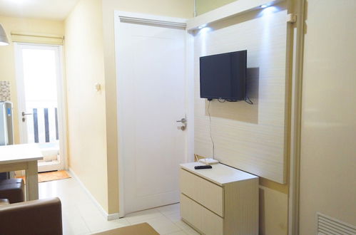 Foto 17 - Trendy & Comfy Apartment 1BR Parahyangan Residence near UNPAR