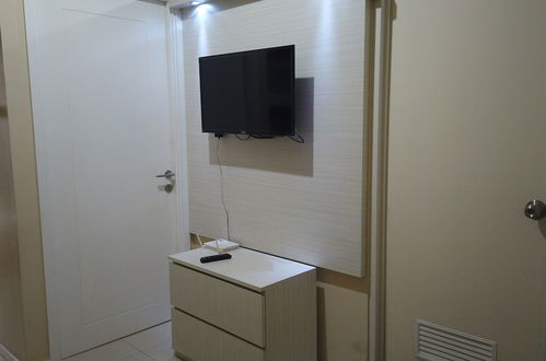 Photo 10 - Trendy & Comfy Apartment 1BR Parahyangan Residence near UNPAR