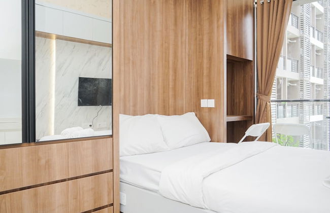 Cozy And Minimalist Studio Room At Sky House Bsd Apartment - Foto 1