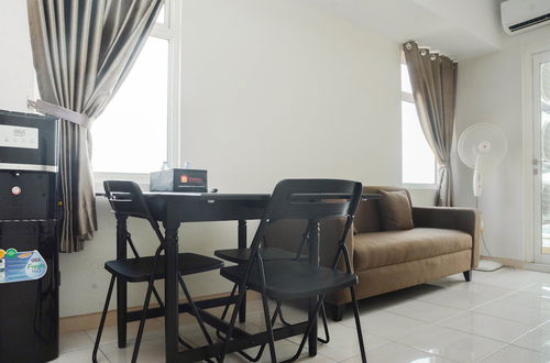 Photo 11 - Comfy 2BR Apartment @ Springlake Summarecon