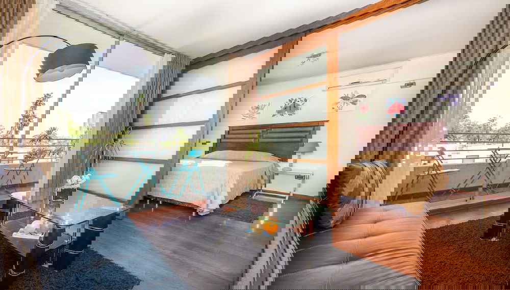 Primary image