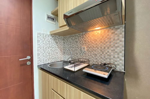 Photo 7 - Artistic Studio Apartment At Taman Melati Jatinangor