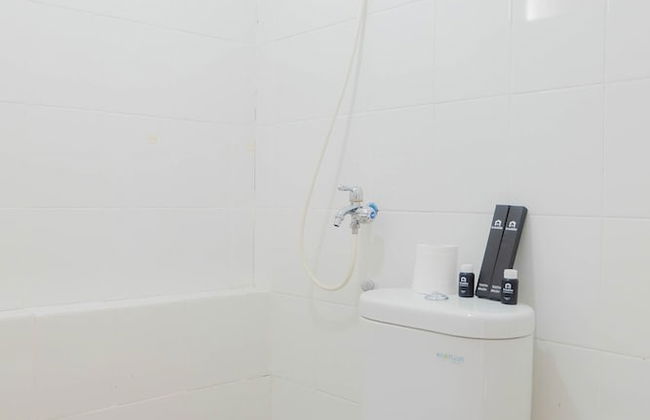 Stylish and Modern 2BR Bassura City Apartment - Foto 19