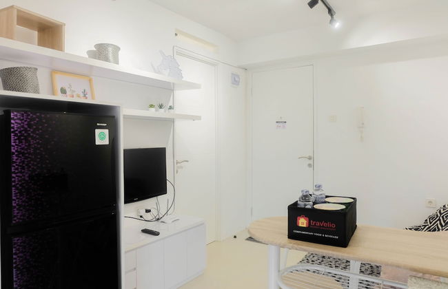 Stylish and Modern 2BR Bassura City Apartment - Foto 10