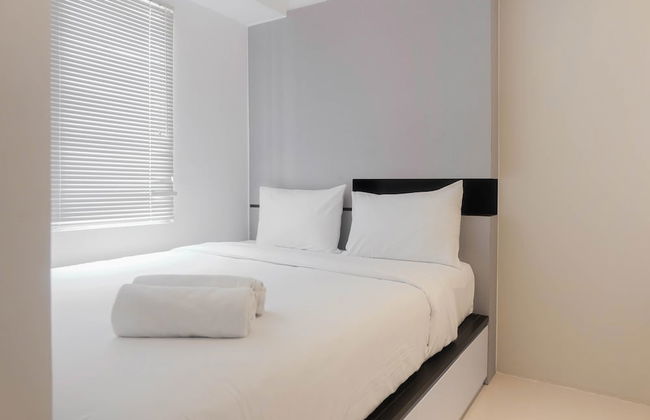 Stylish and Modern 2BR Bassura City Apartment - Foto 1