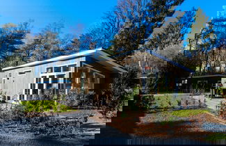 Foto 1 - Atmospheric Chalet With Terrace in the Middle of the Veluwe