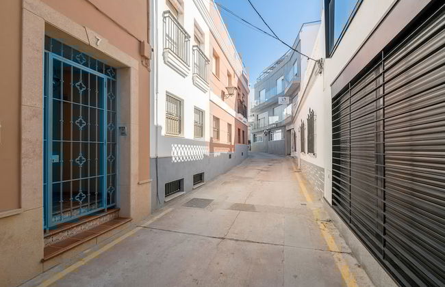 Loving Rota in Rota With 2 Bedrooms and 1 Bathrooms - Photo 25