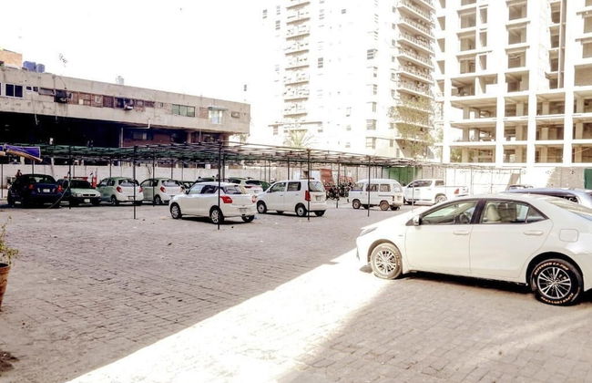 Gulberg Suites - Photo 11