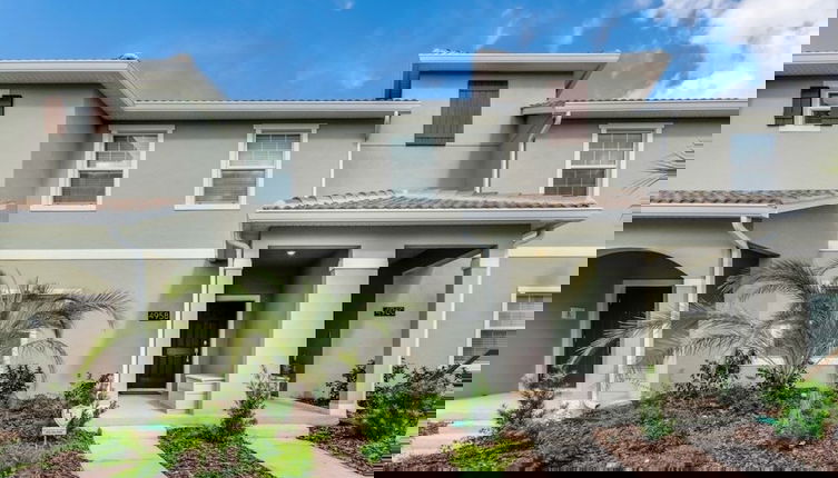 Photo 1 - 4 Bed Storey Lake Resort With Lazy River 4 Bedroom Townhouse by RedAwning