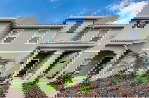 Photo 1 - 4 Bed Storey Lake Resort With Lazy River 4 Bedroom Townhouse by RedAwning