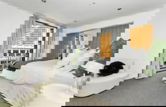 Photo 2 - The Parc Apartments by Urban Rest