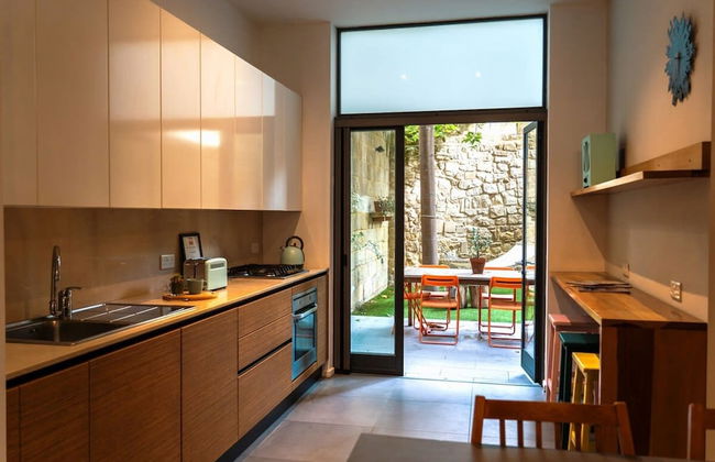 One of a Kind - A Luxury Eclectic Home - Foto 2