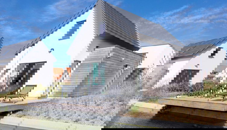 Photo 1 - Modern Holiday Home, Near the Sea