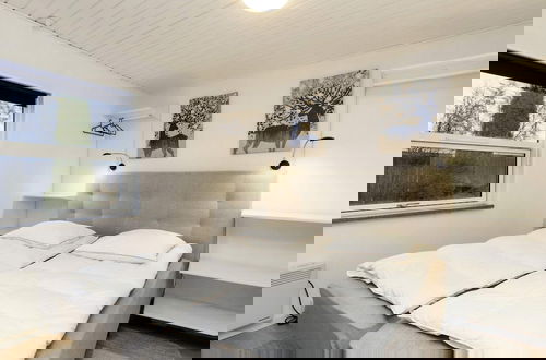 Photo 2 - 6 Person Holiday Home in Idestrup