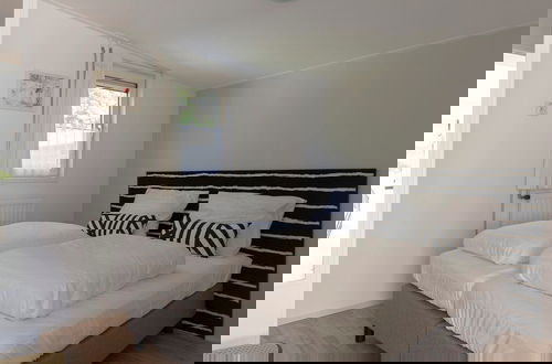 Foto 2 - Lovely Beach House With Terrace