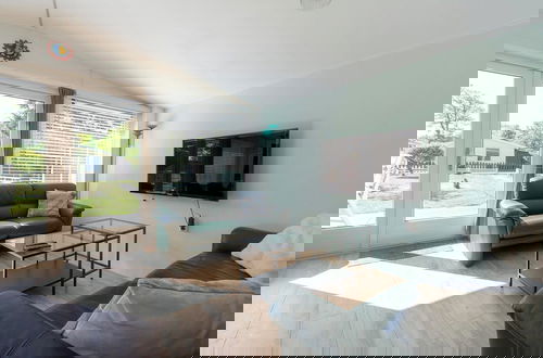 Foto 6 - Lovely Beach House With Terrace