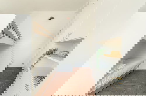 Photo 11 - Beach Apartment