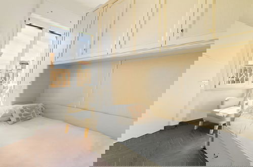 Photo 14 - Beach Apartment