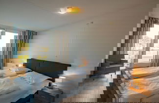 Foto 2 - Modern Furnished Apartment at the Foot of Dunes