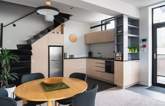 Deluxe Inner-city Apartment on Moray - Photo 7