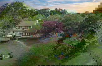 Foto 3 - Travis by Avantstay Waterfront Lake Retreat