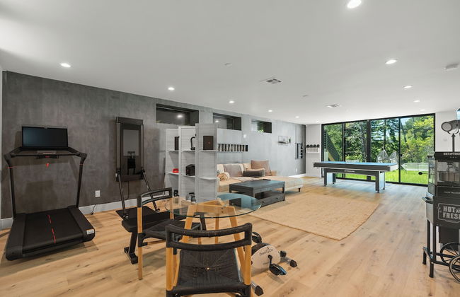 Oakland Hills Farmhouse Stunner + Game Room + Ac - Foto 29