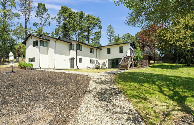Oakland Hills Farmhouse Stunner + Game Room + Ac - Foto 45