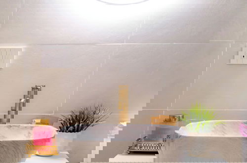 Photo 14 - Aviana Suite