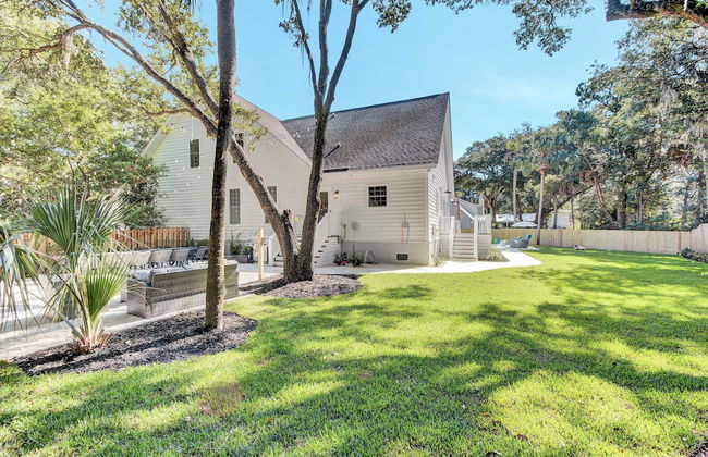 Southern Oasis by Avantstay 0.5mi Walk to the Beach, Pool, Patio, Large Yard - Foto 54