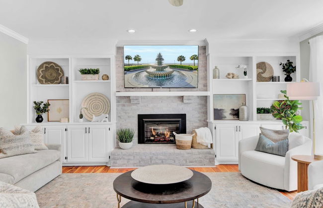 Southern Oasis by Avantstay 0.5mi Walk to the Beach, Pool, Patio, Large Yard - Foto 13