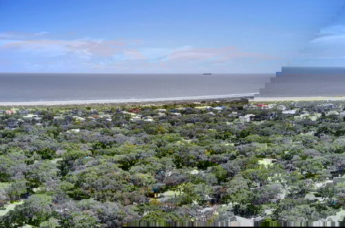 Foto 69 - Southern Oasis by Avantstay 0.5mi Walk to the Beach, Pool, Patio, Large Yard