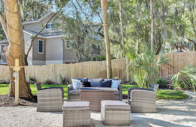 Southern Oasis by Avantstay 0.5mi Walk to the Beach, Pool, Patio, Large Yard - Foto 56