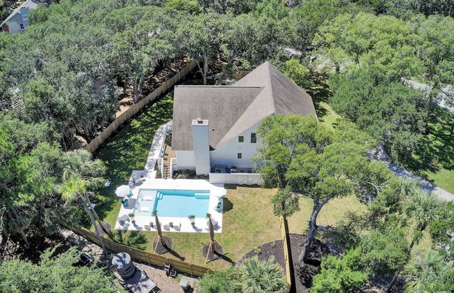 Southern Oasis by Avantstay 0.5mi Walk to the Beach, Pool, Patio, Large Yard - Foto 67