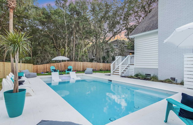 Southern Oasis by Avantstay 0.5mi Walk to the Beach, Pool, Patio, Large Yard - Foto 60