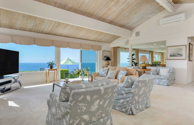 Cove Watch by Avantstay A+ Views w/ Private Pool - Photo 11