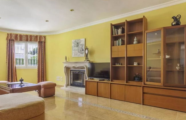 Charming Holiday Home in Calpe With Barbeque - Foto 6