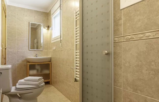 Charming Holiday Home in Calpe With Barbeque - Foto 24