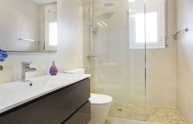 Serene Villa in Lloret de Mar With Private Swimming Pool - Foto 13