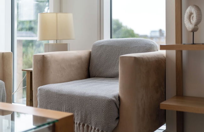 Chic & Stylish 2Bed in Heart of London - Foto 24