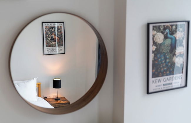 Chic & Stylish 2Bed in Heart of London - Foto 16
