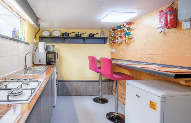 Clouds - 1 Bedroom Holiday Home - Milford Haven - Foto 8