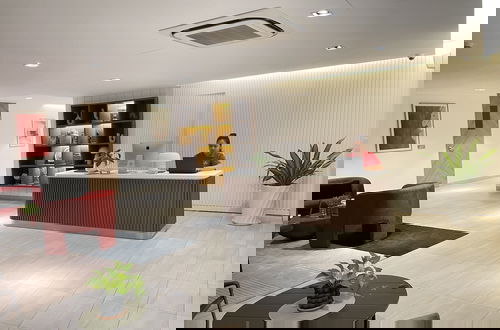 Foto 2 - Velea at Rose Apple Square