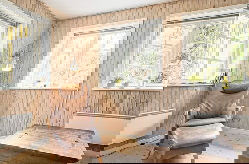 Foto 11 - 5 Person Holiday Home in Nexo
