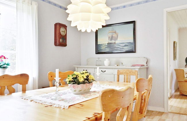 5 Person Holiday Home in Norrtalje - Foto 9